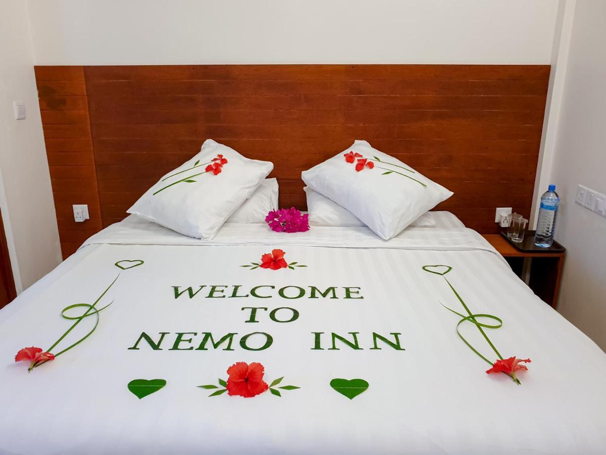 Nemo Inn Omadhoo Exterior photo